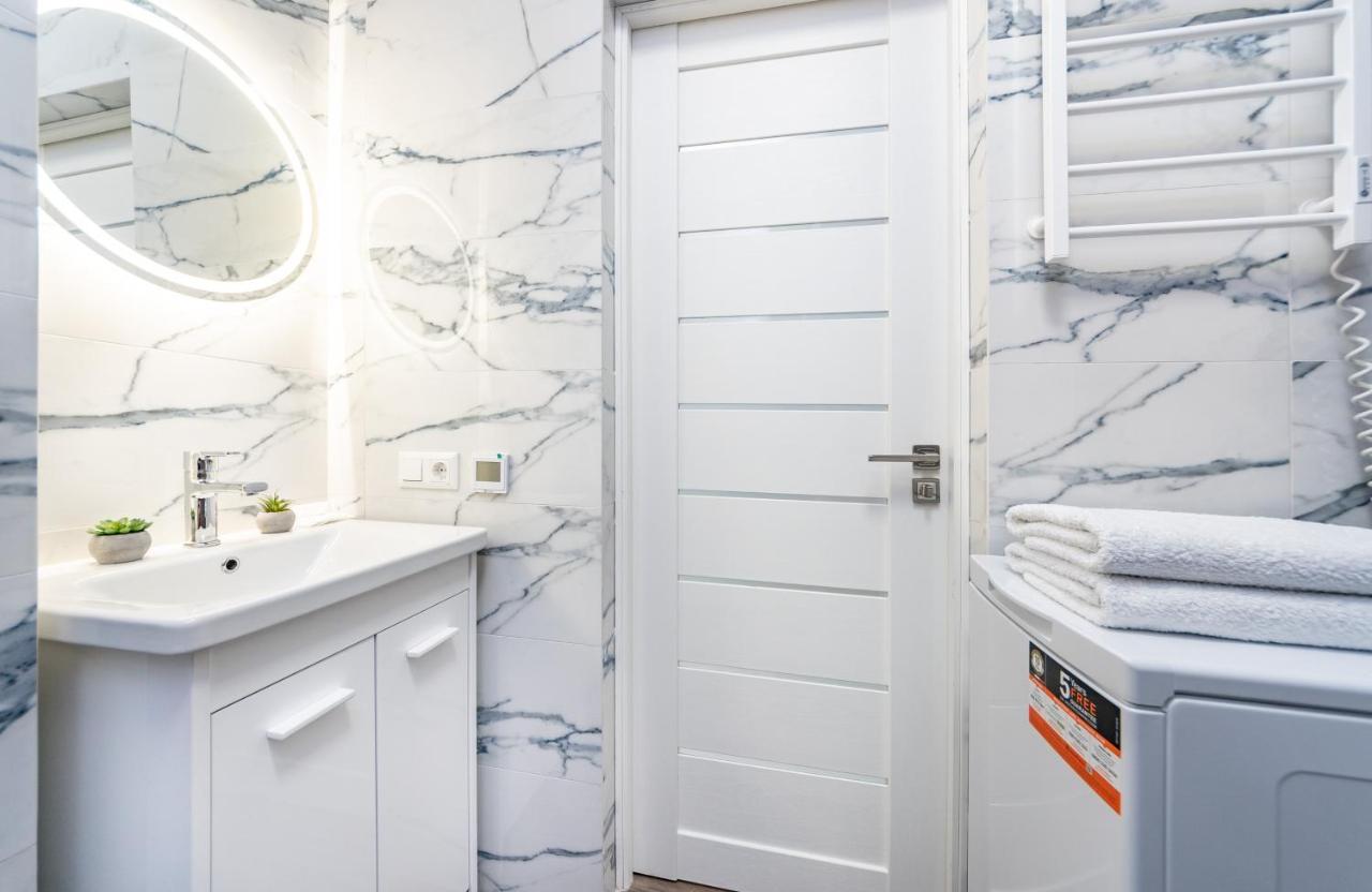 Flatrent Olympic Park, Метро Бориспільська Поруч! Kiev Buitenkant foto