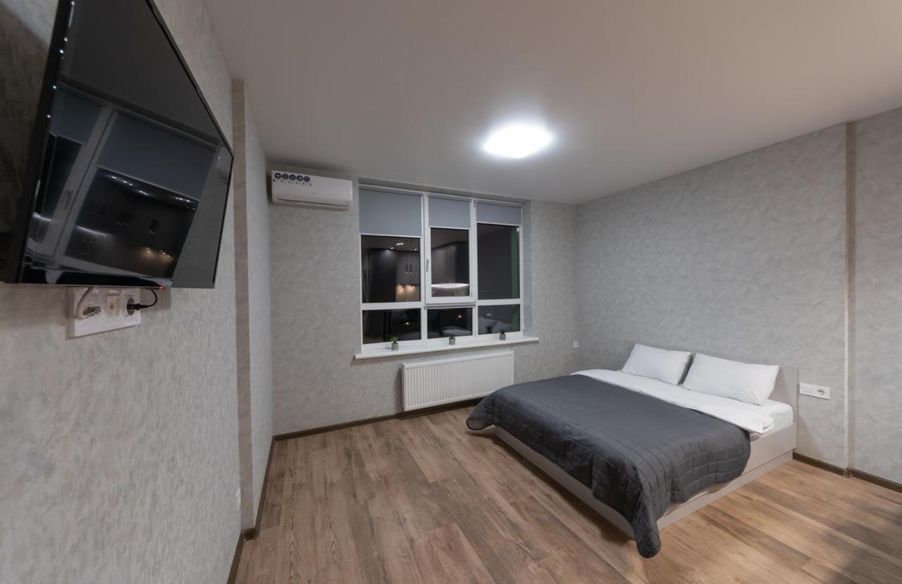 Flatrent Olympic Park, Метро Бориспільська Поруч! Kiev Buitenkant foto